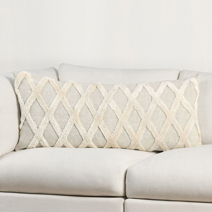 Intrigue - Ellett Pillow 16' x 36' - Natural / Ivory