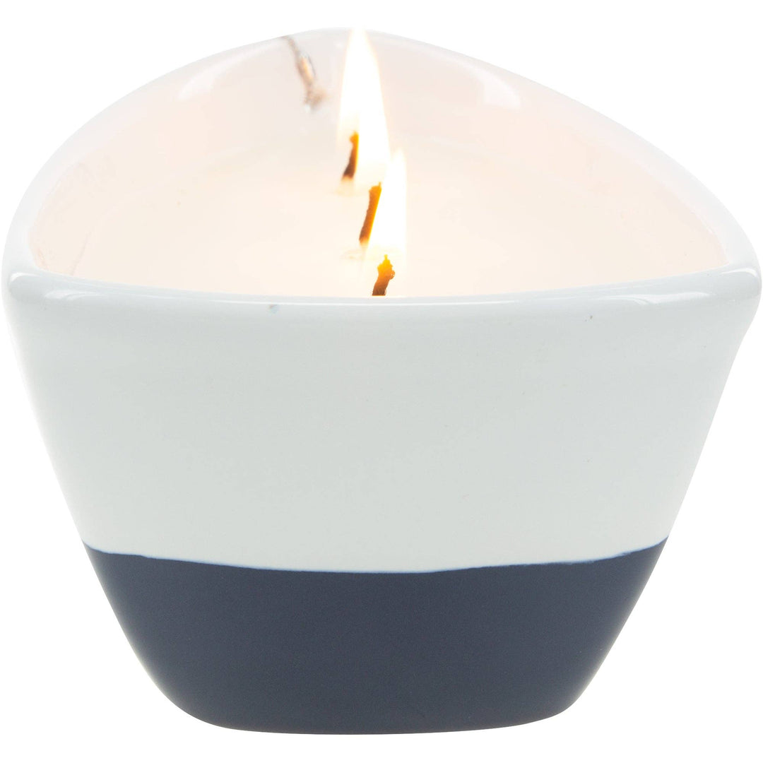 On the Boat Triple Wick 10 oz Soy Wax Candle
Scent: Tranquility