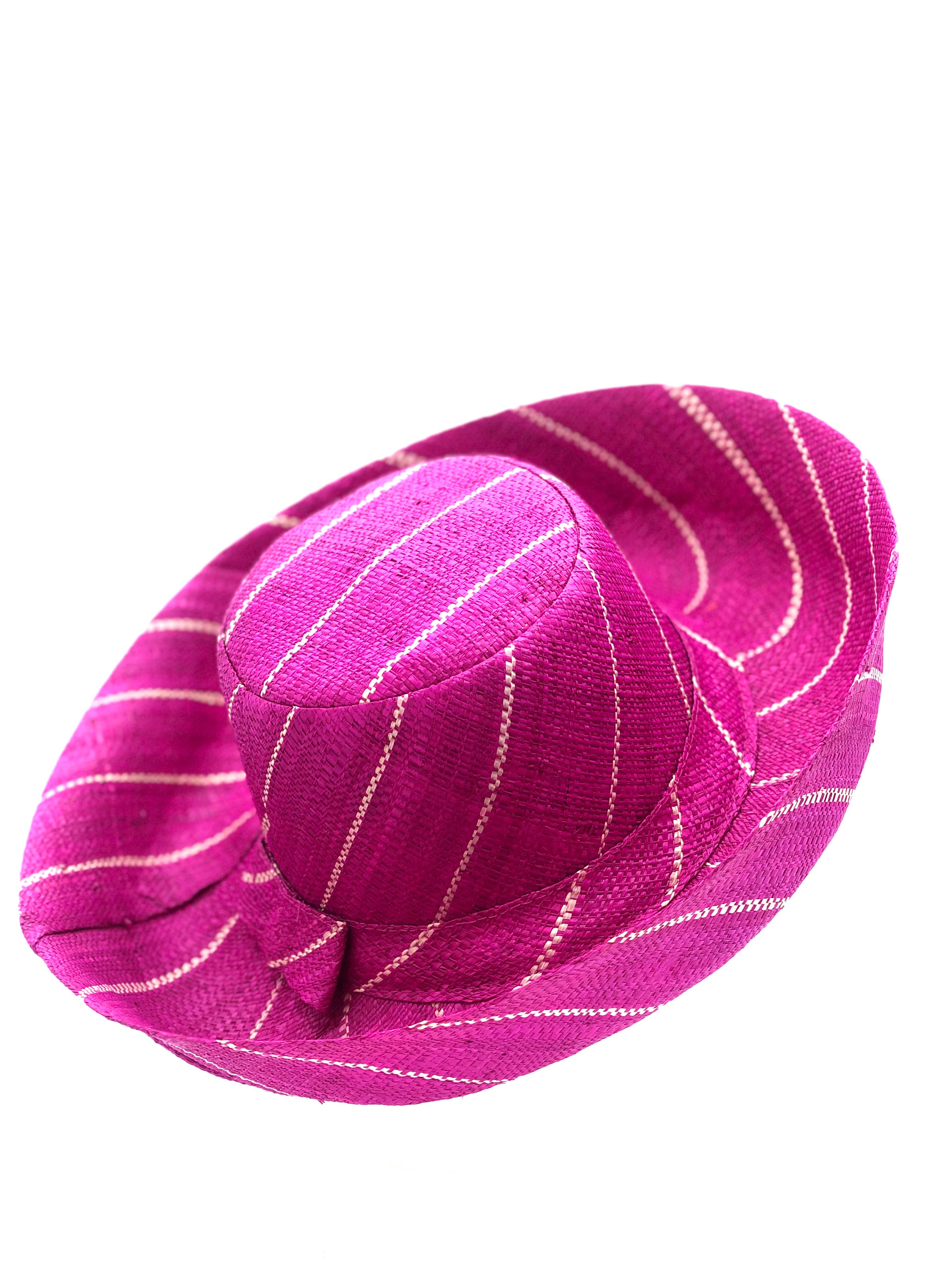 Sun Hats: Pinstripe Packable 5" & 7" Brim Raffia Straw: 7" Brim / Grey Pinstripes