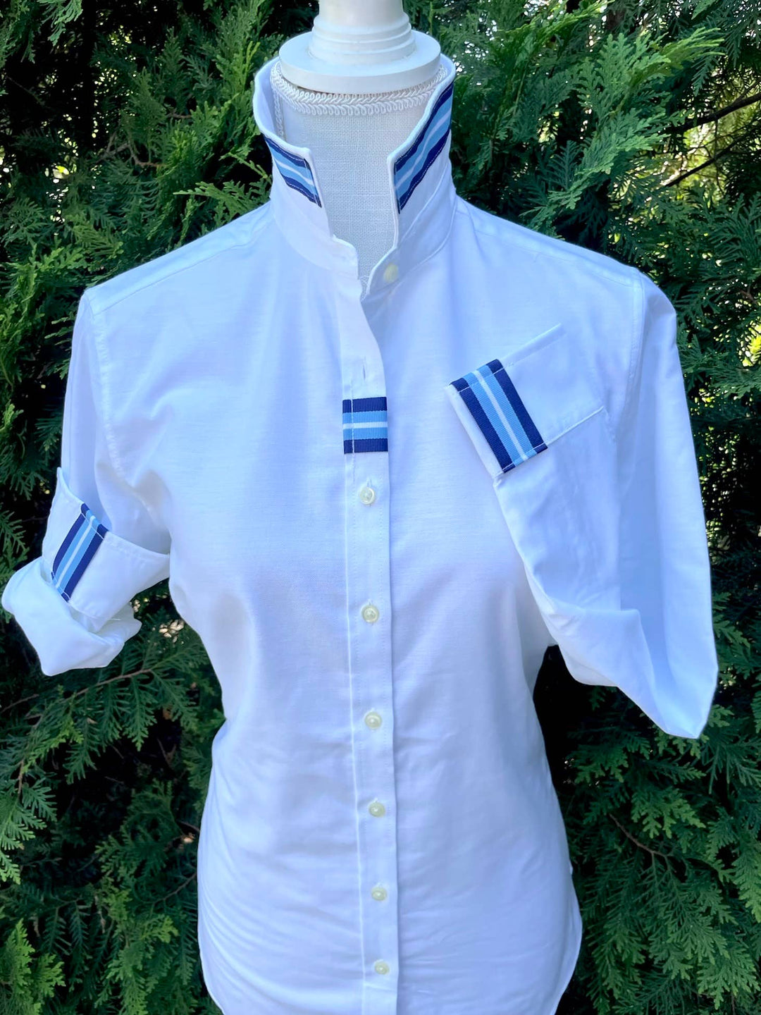 Casie 2 - White Ox w Blue & Lt. Blue Stripe Ribbon: White w Blue & Lt. Blue Stripe Ribbon / L