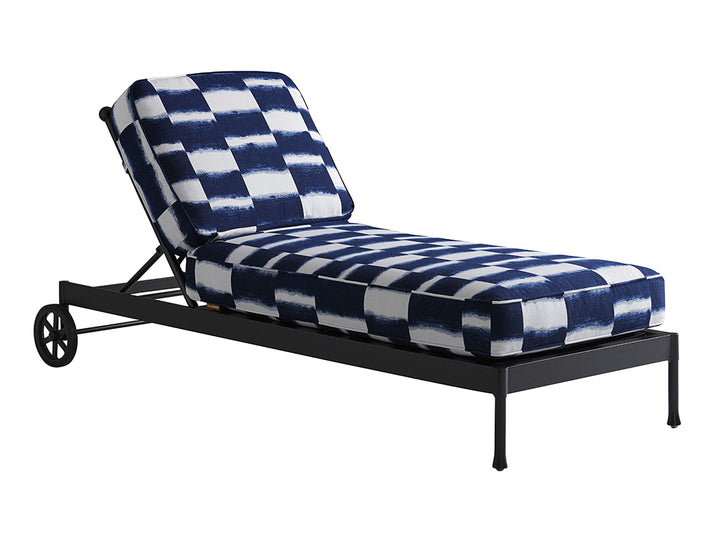 Pavlova - Chaise Lounge
