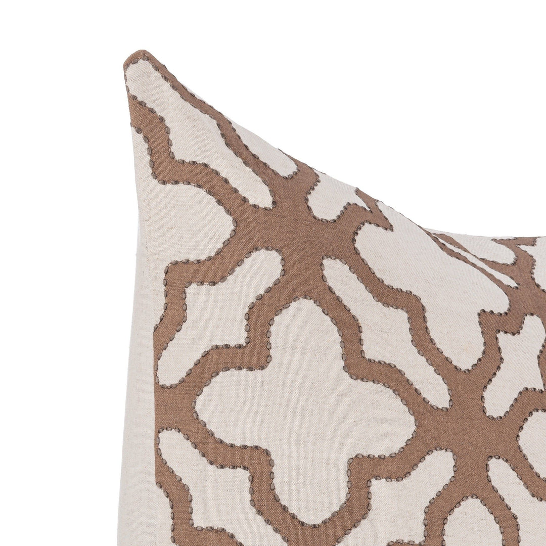 Mullan - 22" x 22" LN Pillow - Frothed Brown