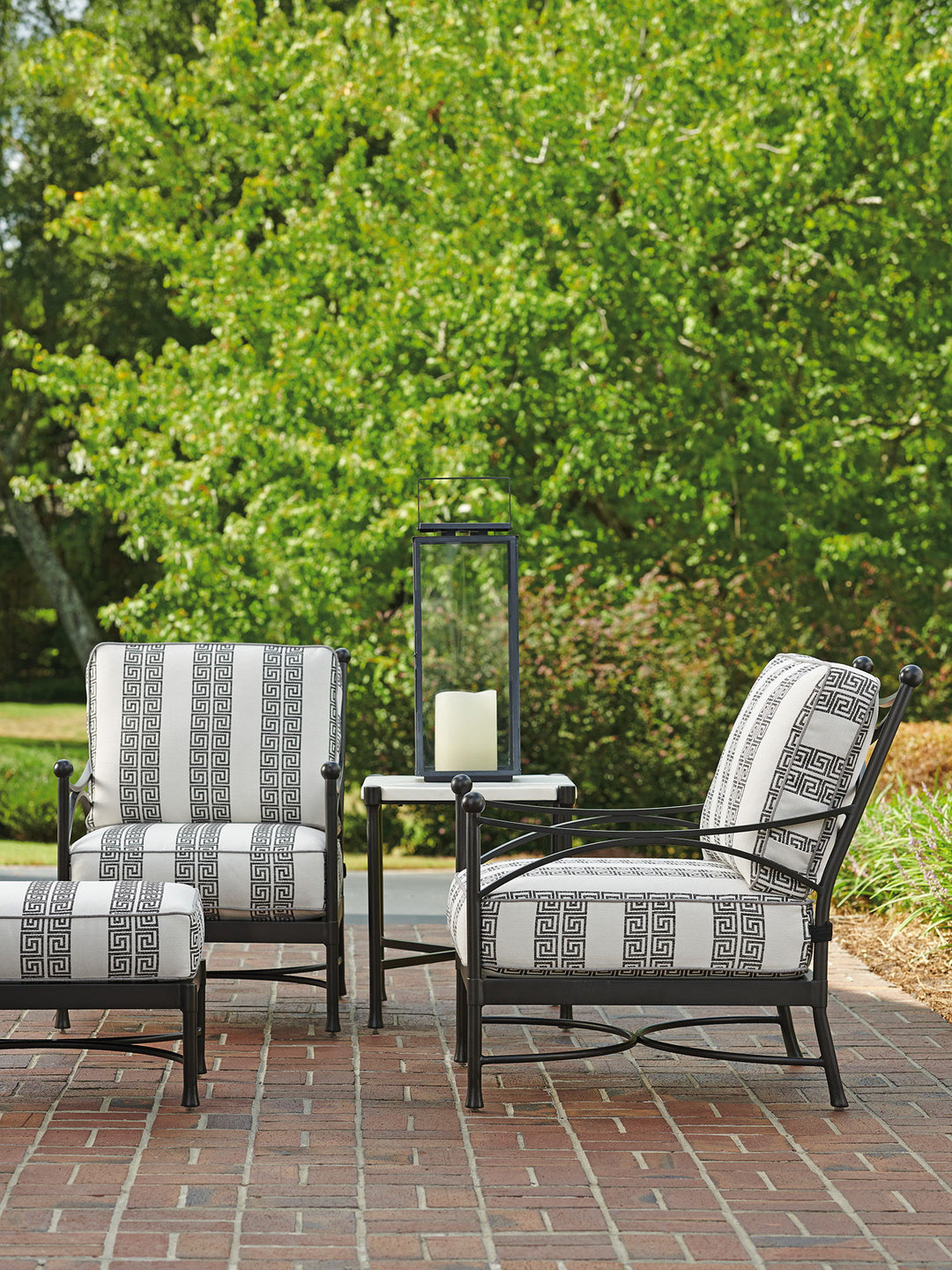 Pavlova - Fabric Ottoman - White