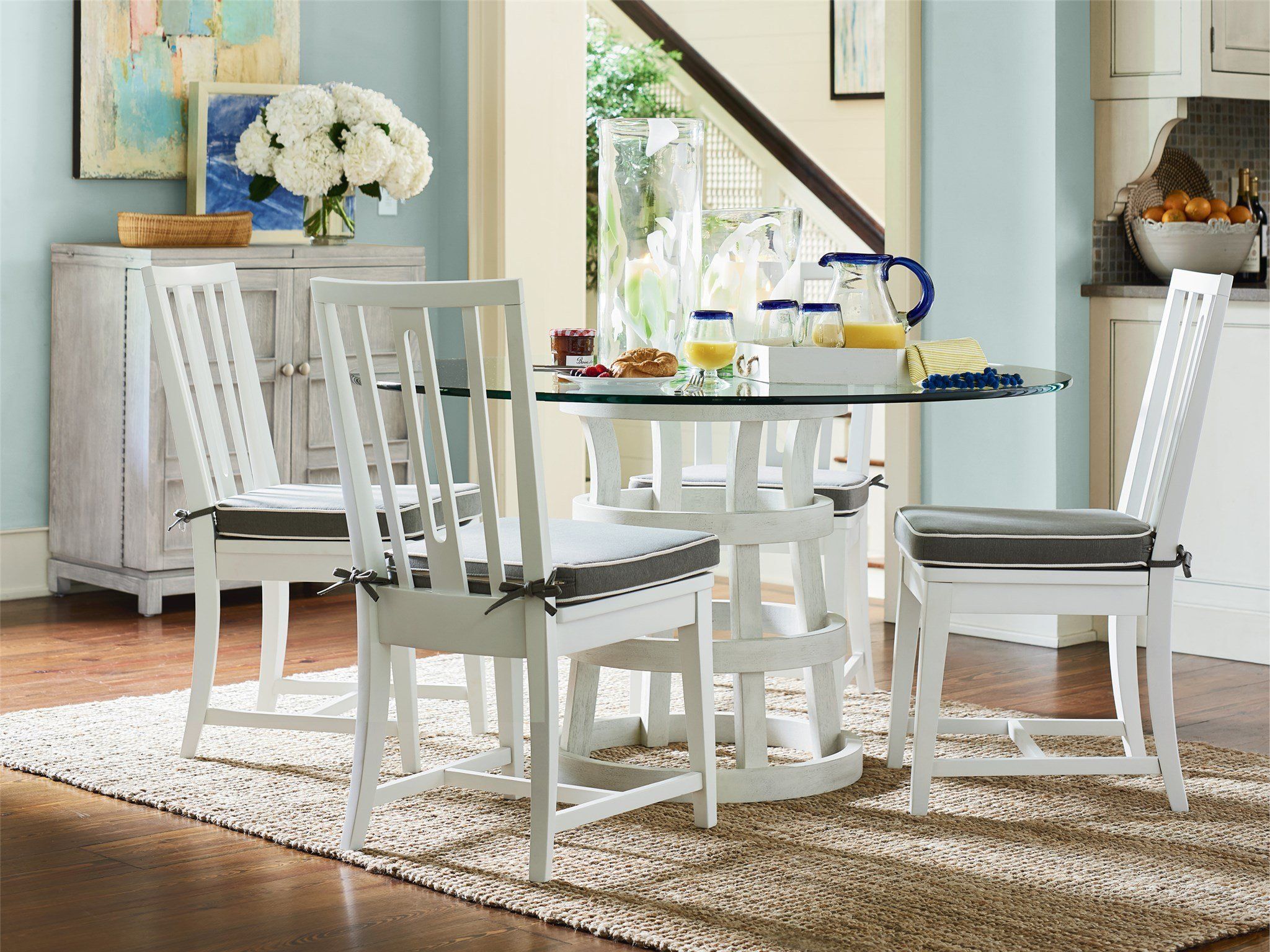 Escape - Dining Table