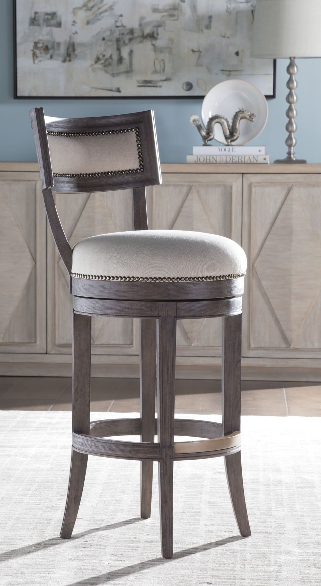Cohesion Program - Aperitif Stool