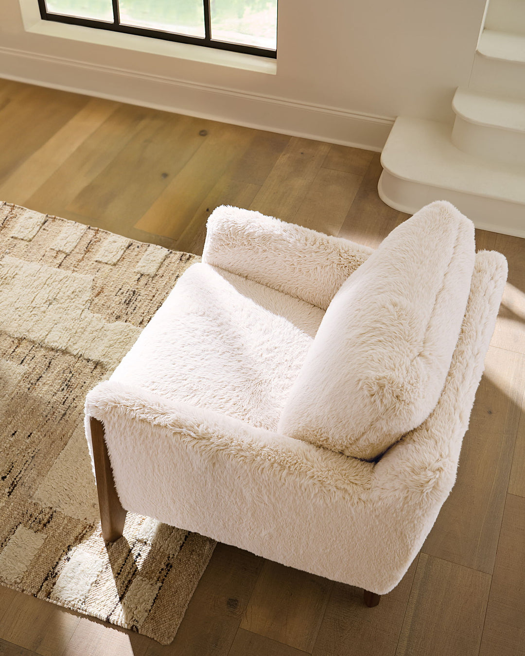 Cynthia - Chair - Beige