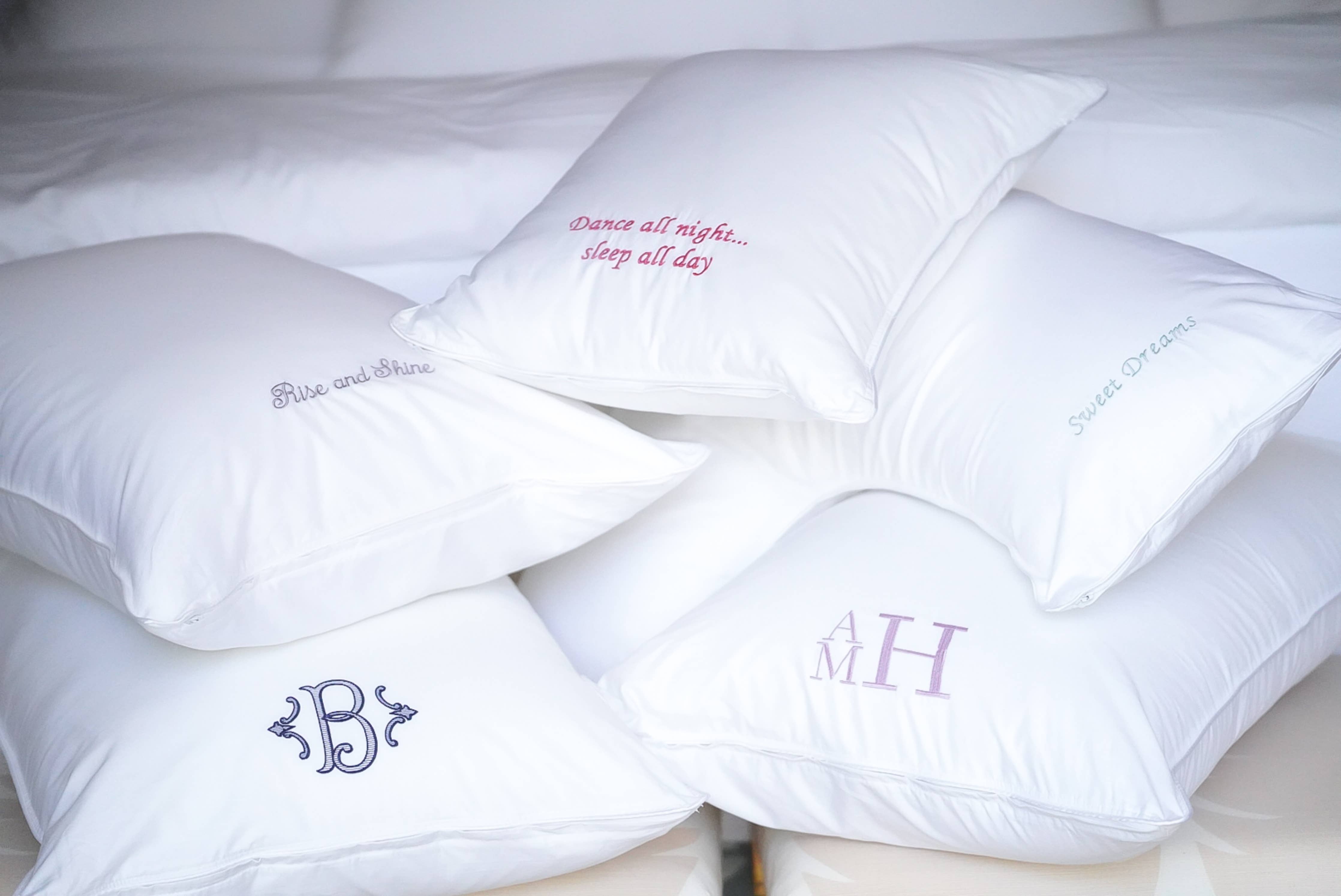 Custom Sleeping Pillow, Down Alternative Fill: Front Sleeper/Soft / Queen 20"x30"