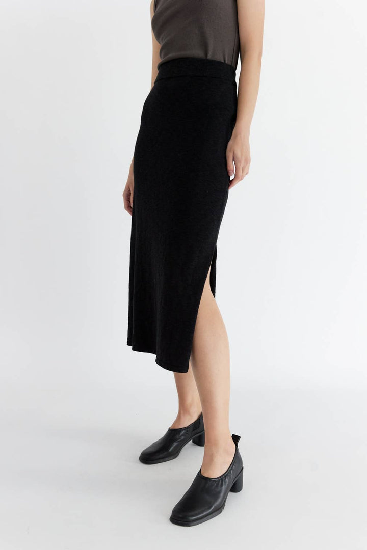 The Rosey Skirt | Midi Skirt with Side Slit: BLACK / MEDIUM