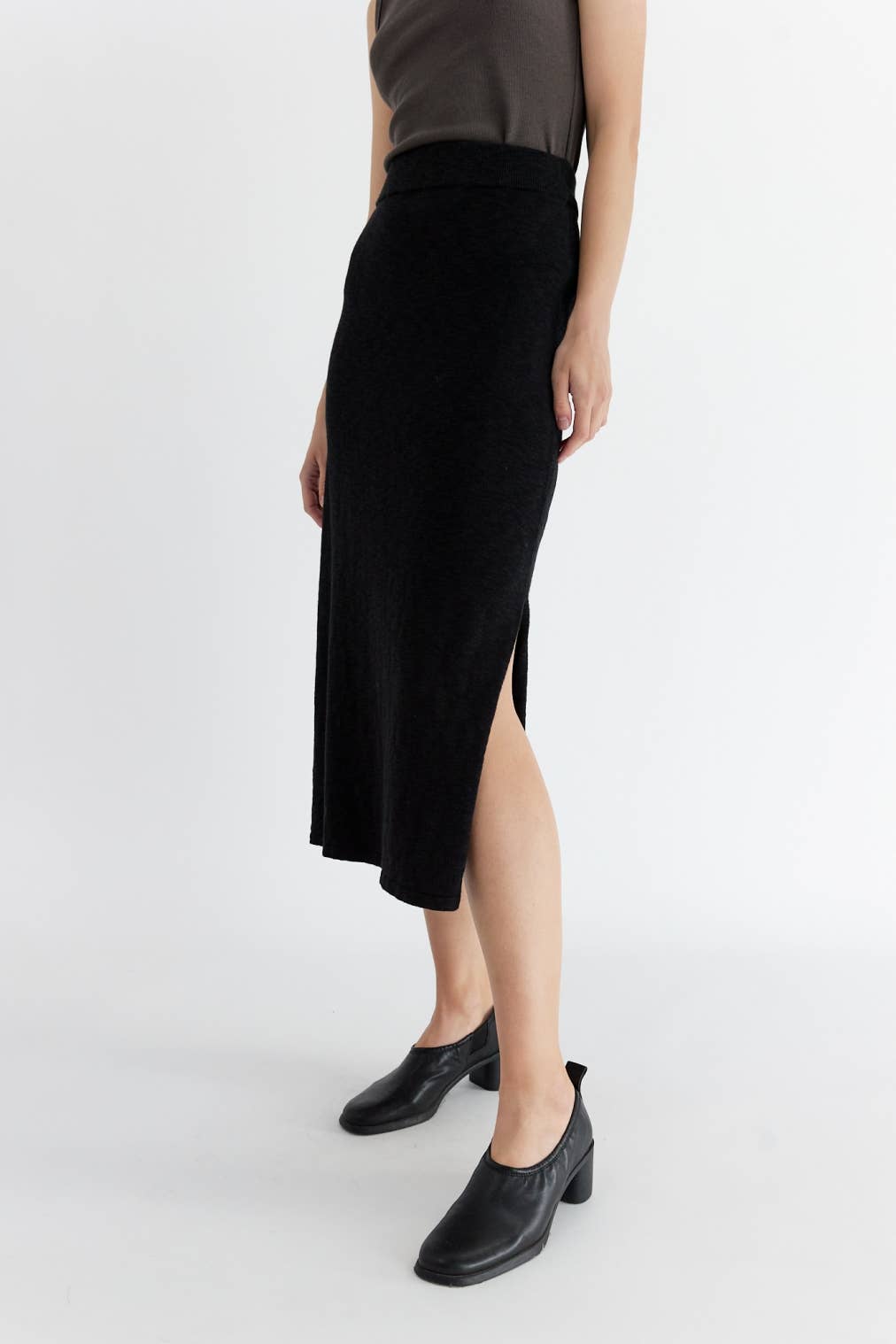 The Rosey Skirt | Midi Skirt with Side Slit: BLACK / SMALL