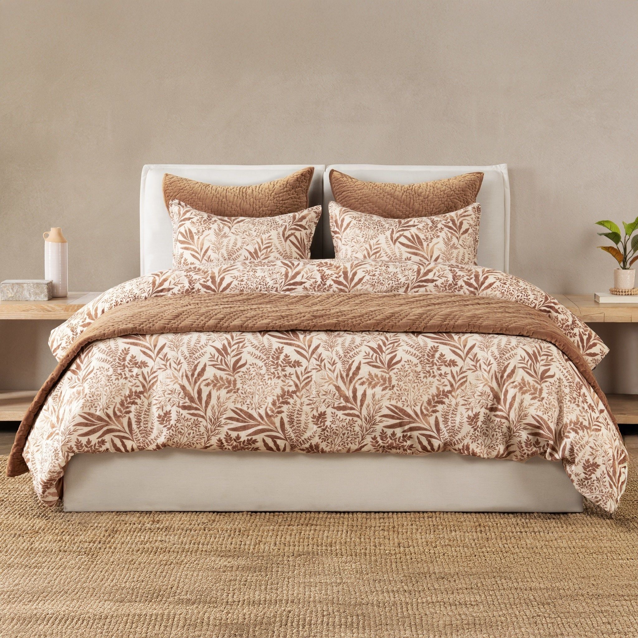 Elms - Velvet Quilt