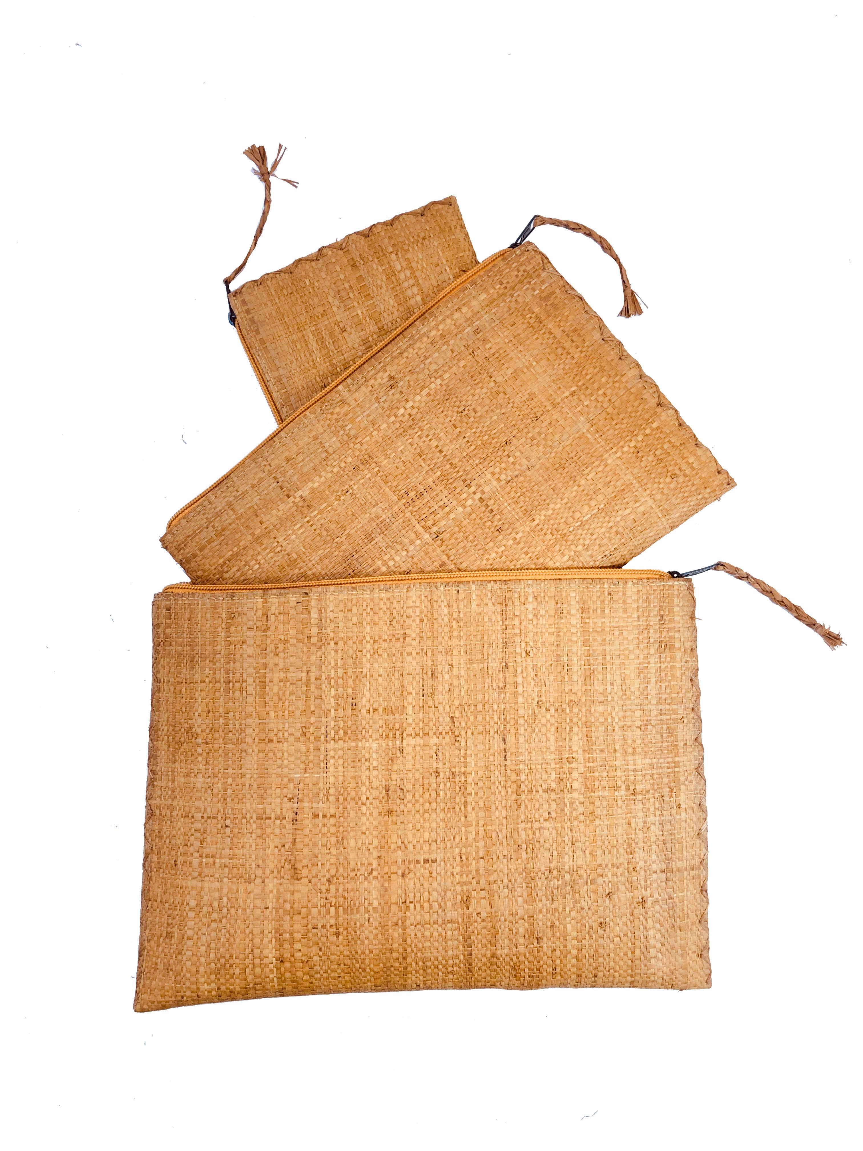 Set of 3 Nesting Zippered Straw Clutches Solid Colors: Solid / Grey