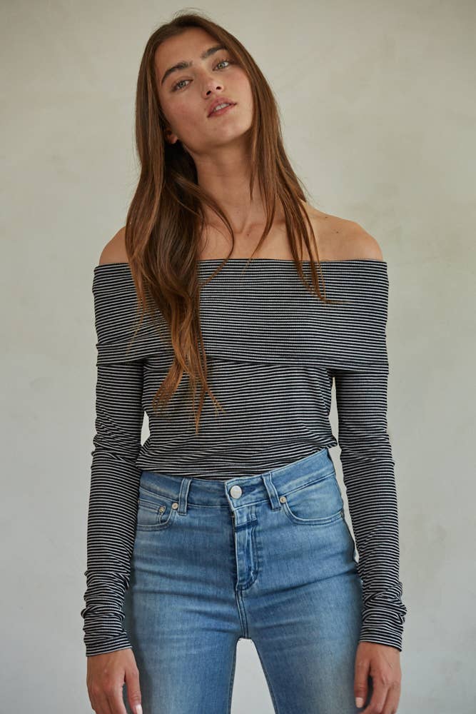 RJ3329 | Knit Ribbed Striped Foldover Off The Shoulder Top: Black White / L