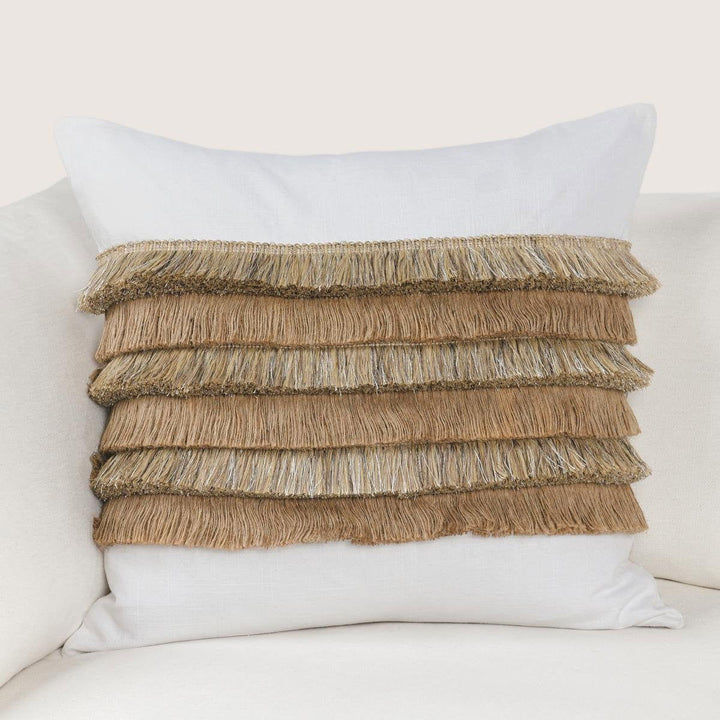 Radiant Oasis - Safi Pillow 22' x 22'- Ivory/Natural