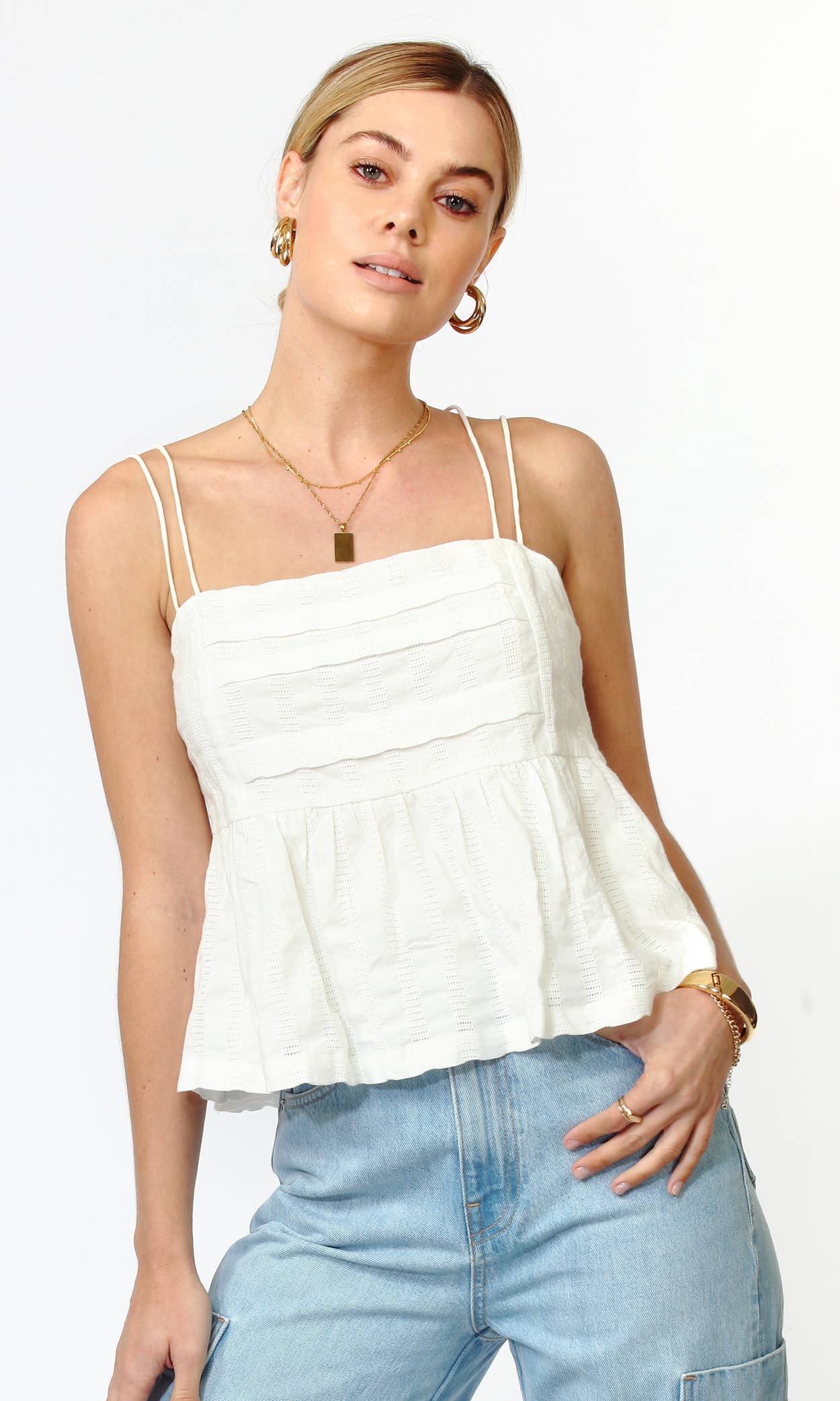 Kaila Pleated Textured Cotton Top: Medium / White