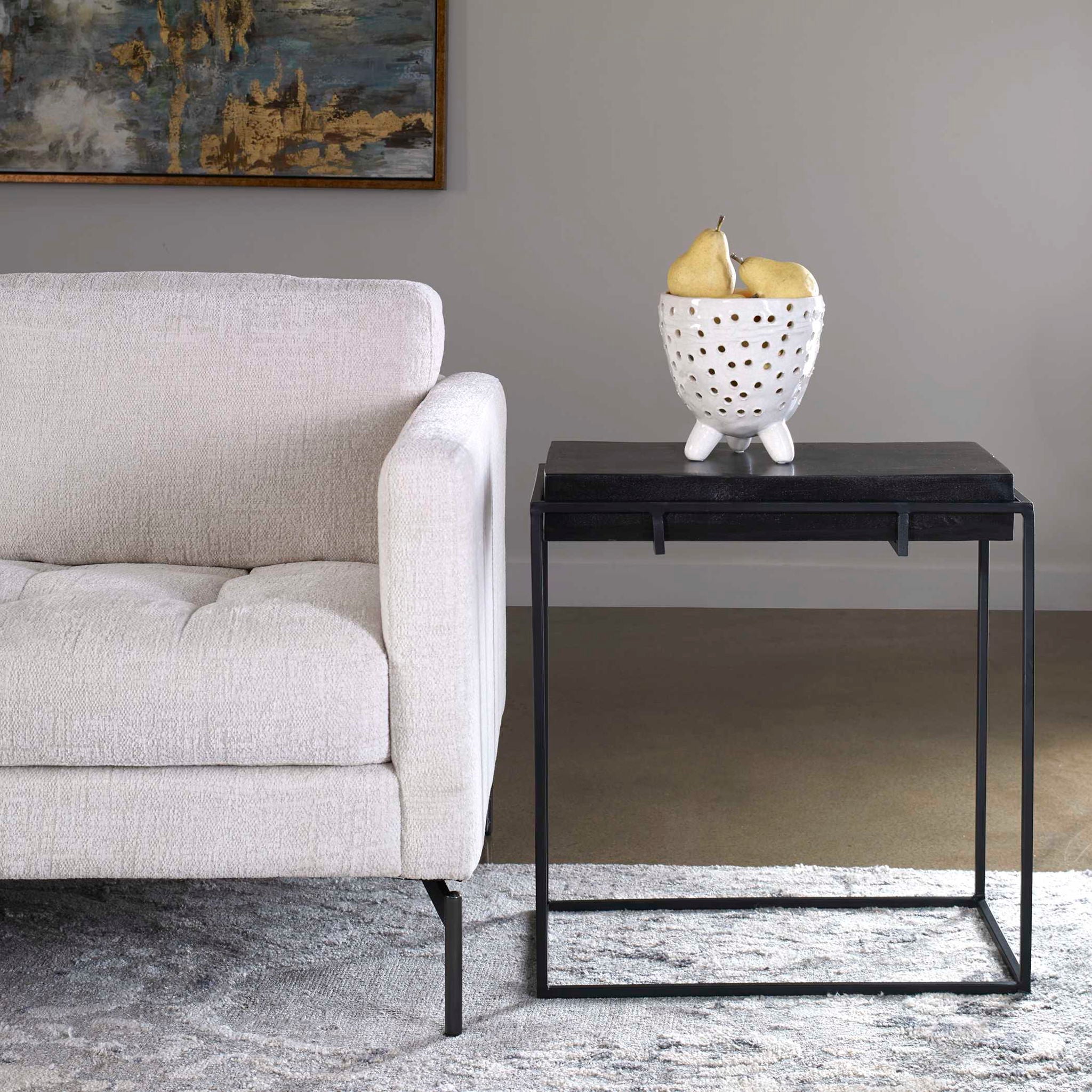 Telone - Modern Table