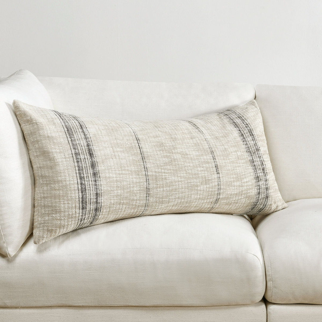 TL Ria - Pillow