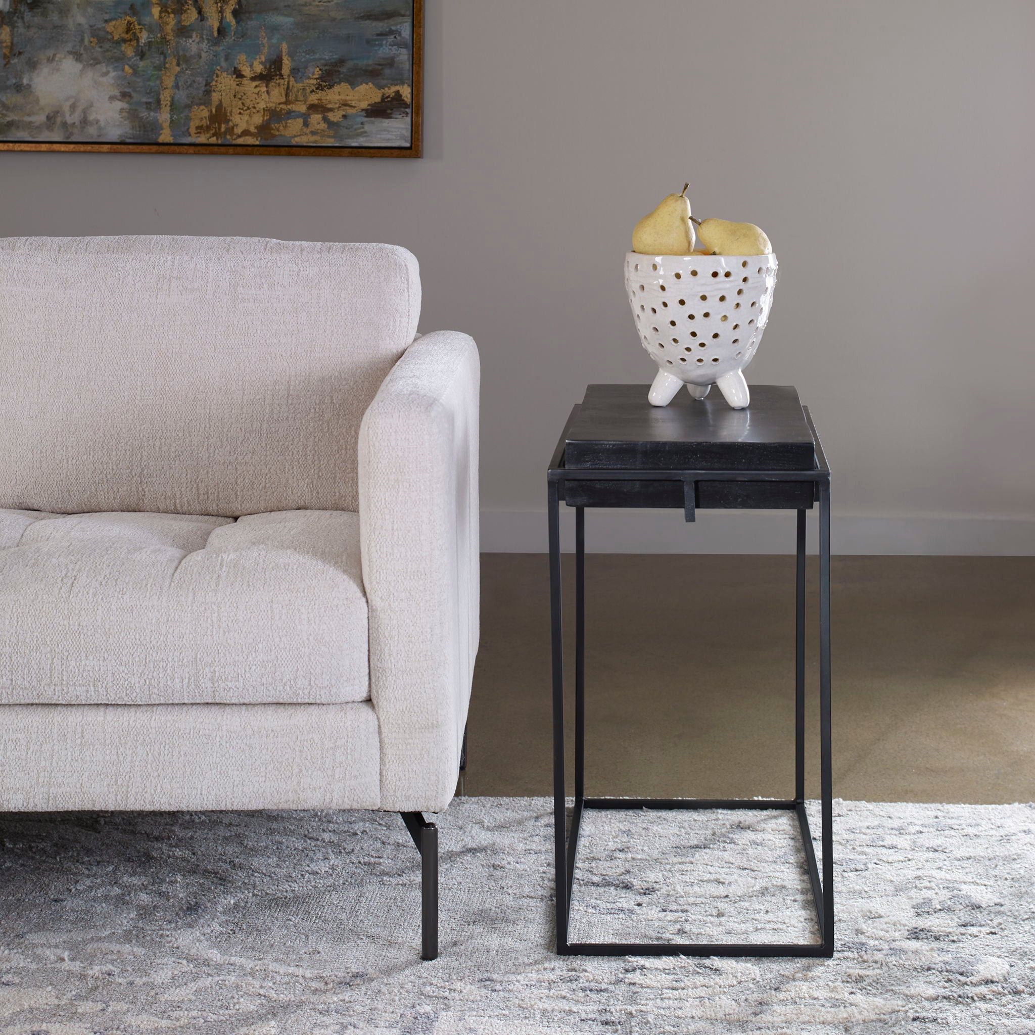 Telone - Modern Table