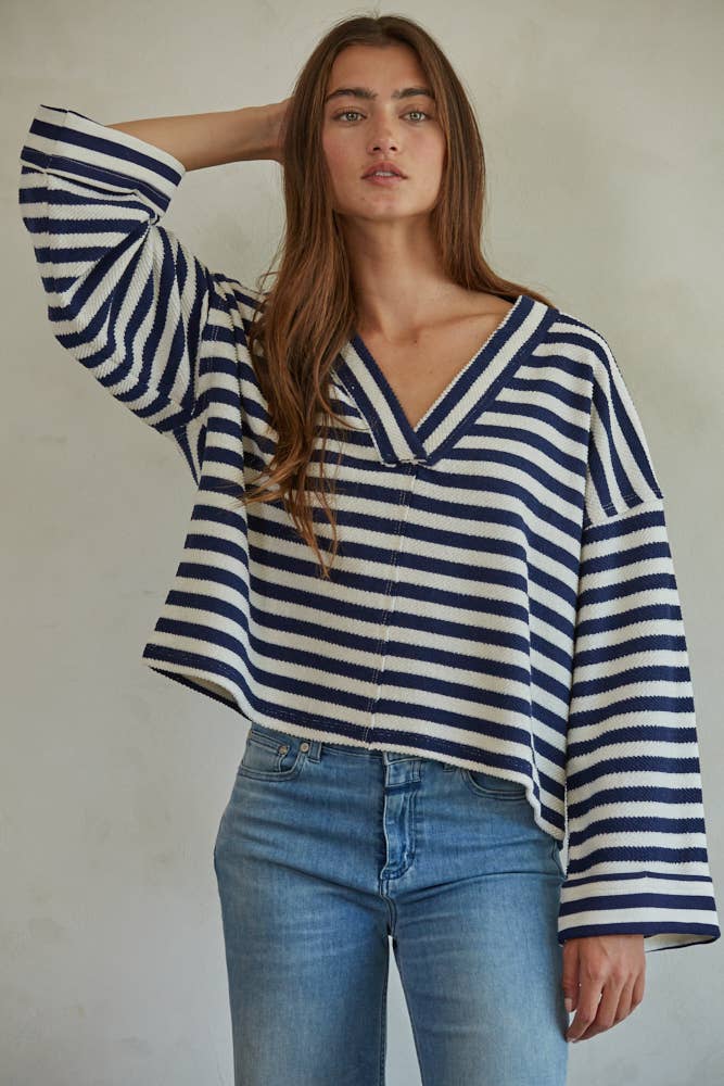 RJ3353 | Knit Striped V-Neck Long Sleeve Pullover Top: Ivory Navy / S