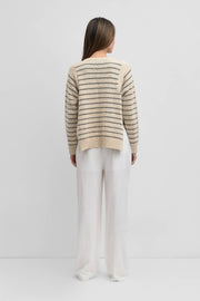 The Xanthe Sweater | Cozy Andalusian Stitch Sweater: CREAM-BLACK / MEDIUM