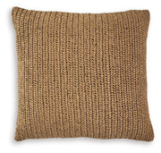Habenvale - Pillow