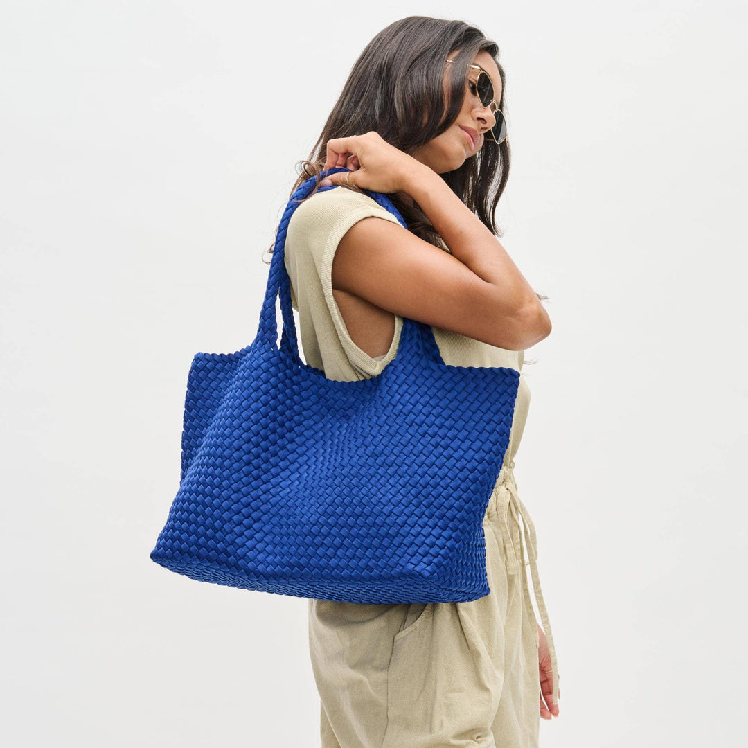 Sky's The Limit - Large Woven Neoprene Tote: Navy Nude