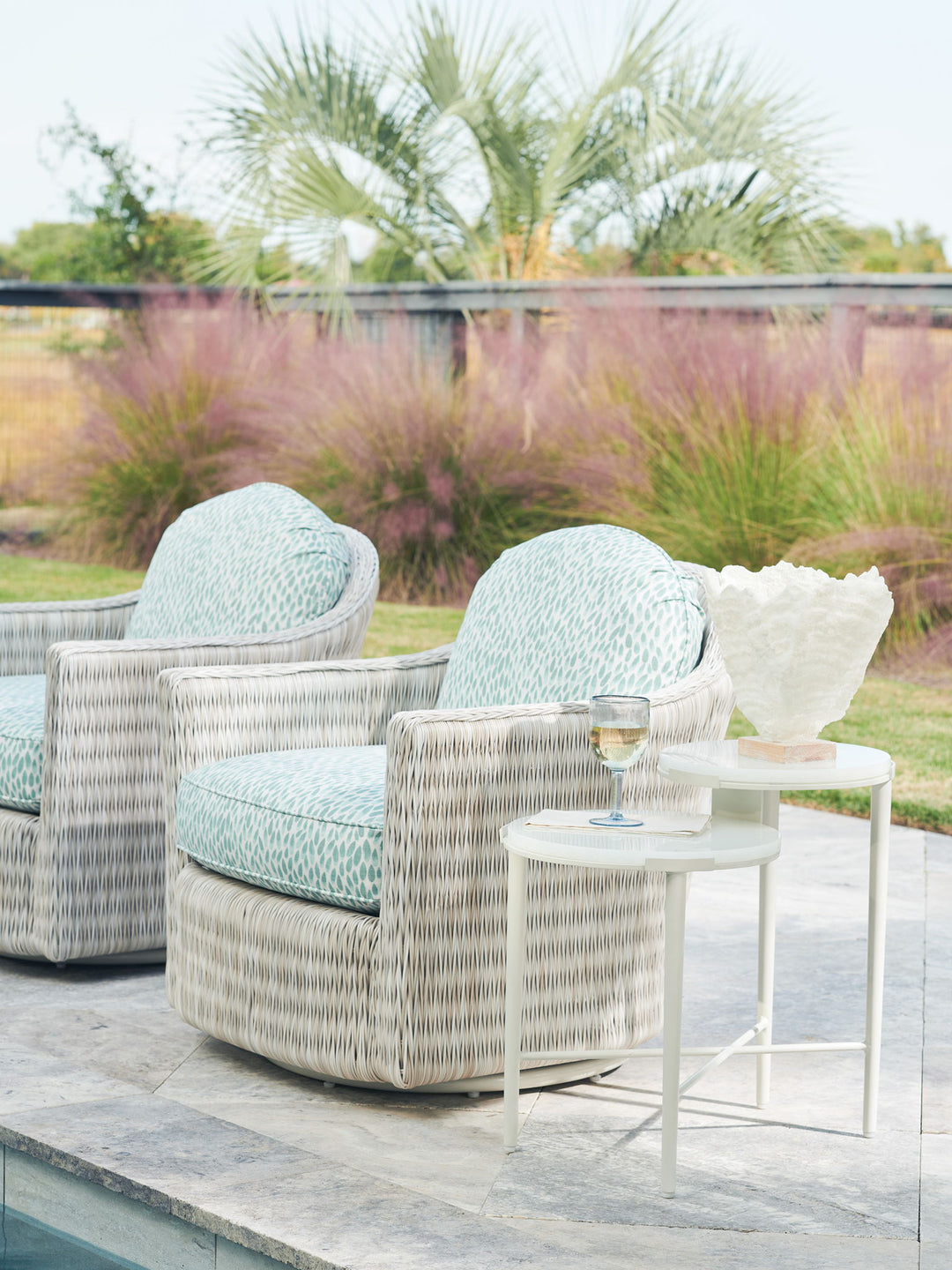 Seabrook - Swivel Lounge Chair - Beige / Blue