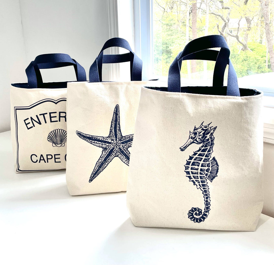 Nautical tote bags: Large / Entering Cape Cod