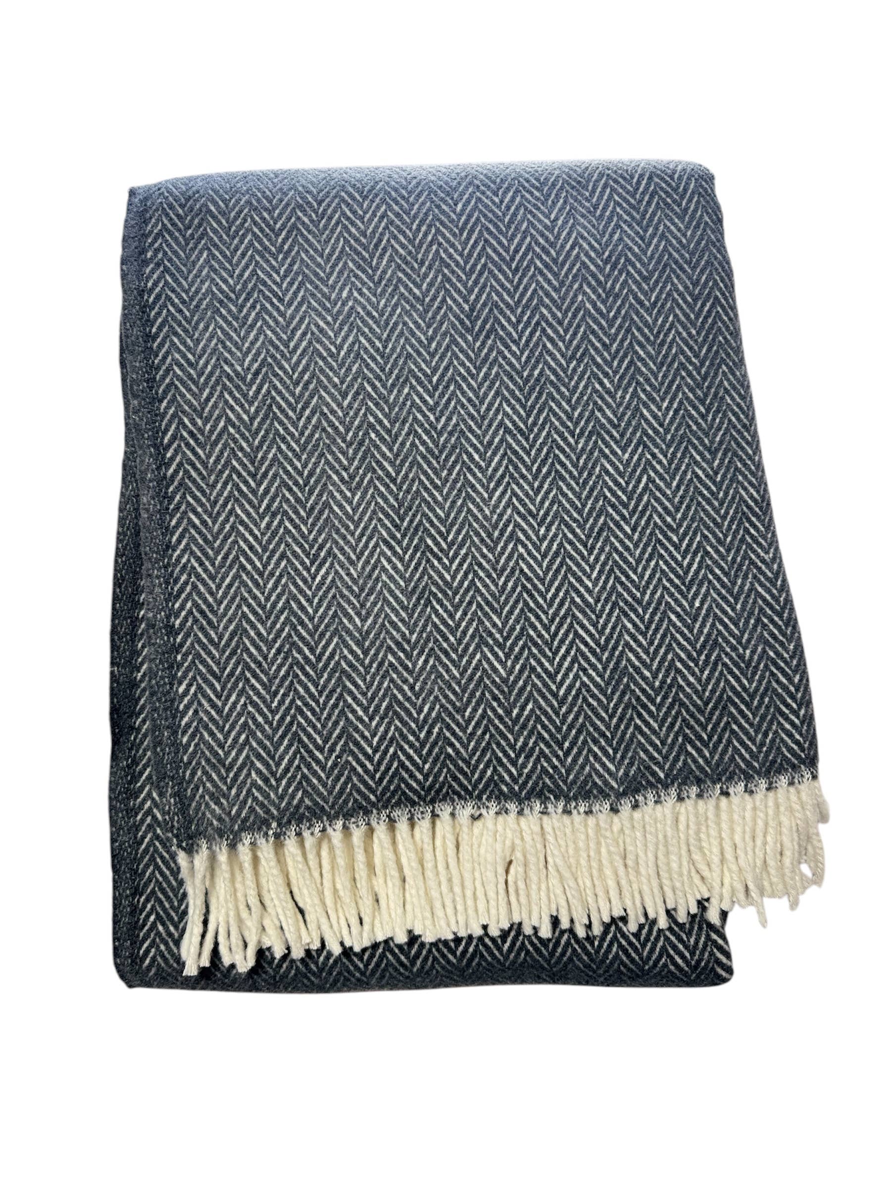 355 - Herringbone Plush Throw: Sky