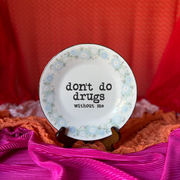 Upcycled Funny Plates, Don't Do Drugs, Gift Shop, Tourists