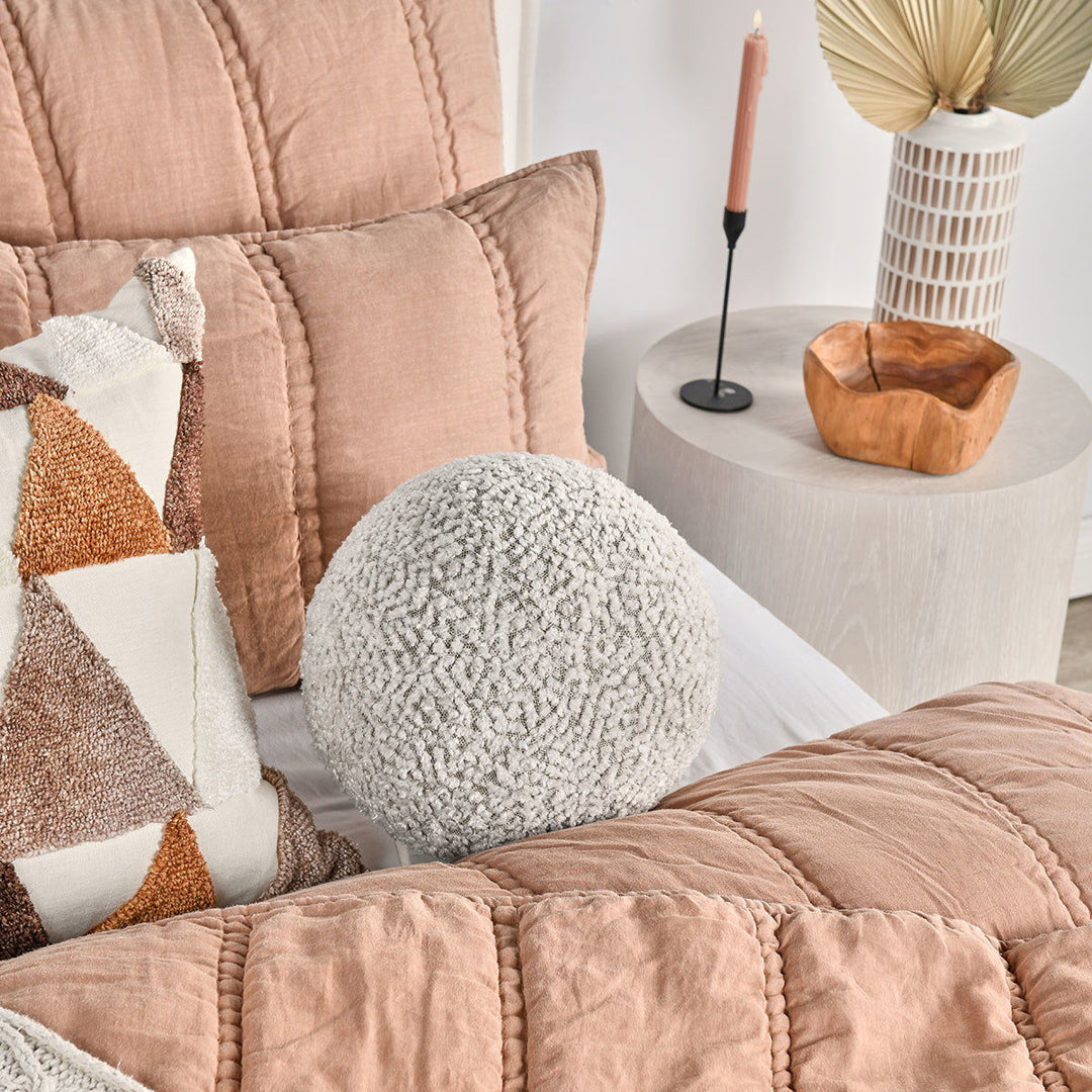 VC Maris - Round Pillow - Ivory / Natural