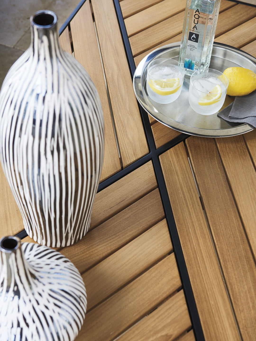 South Beach - Rectangular Cocktail Table - Dark Gray