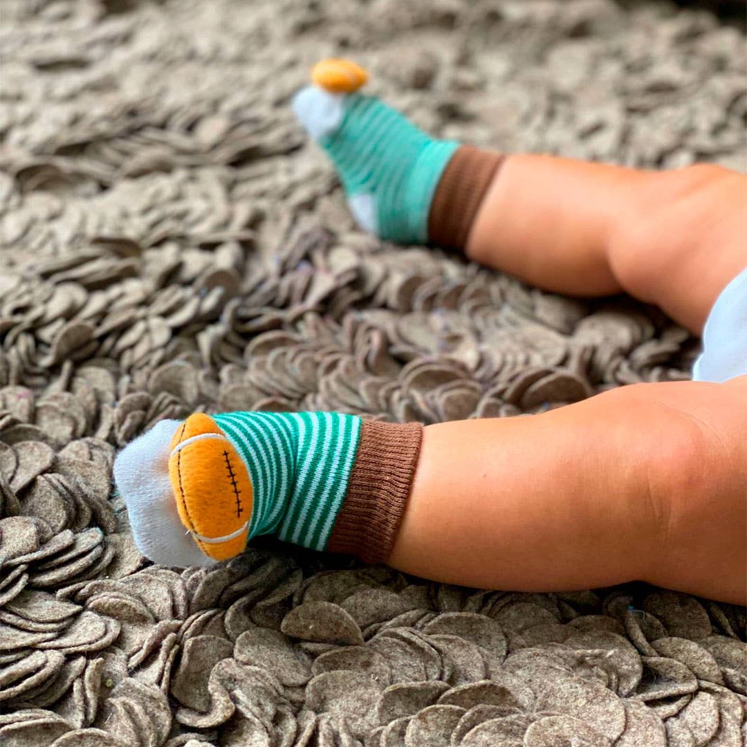 Football Boogie Toes Rattle Socks: 1 - 2 Y