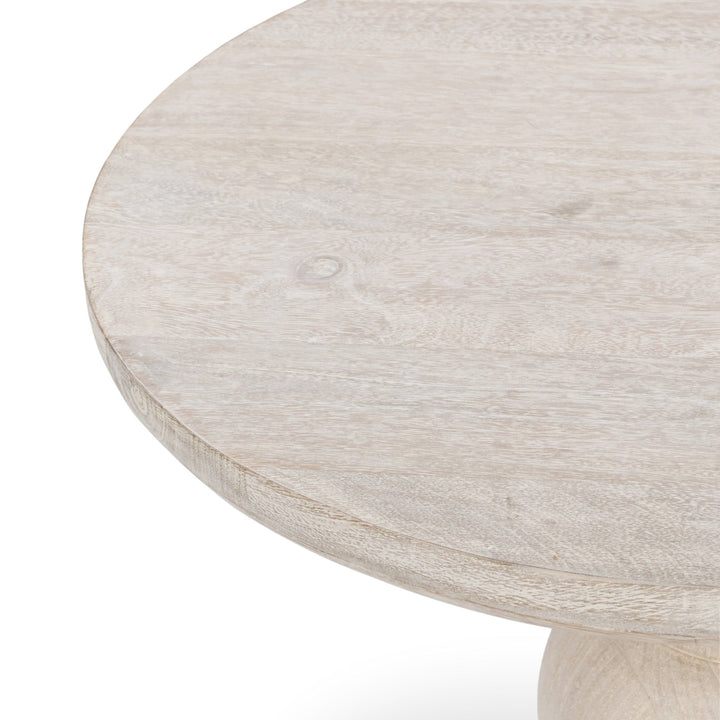 Hera - Round Table