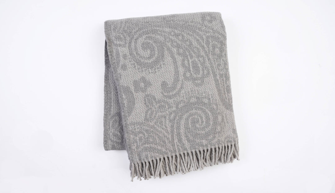 323 - Paisley Pattern Plush Throw with Grey Fringe - 55" x 7: Navy