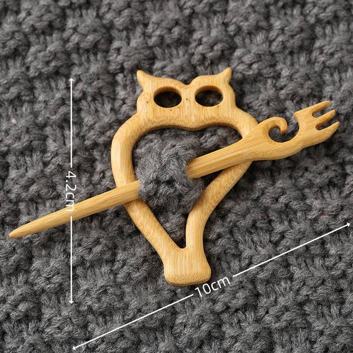Wooden Shaped Brooch: Dog