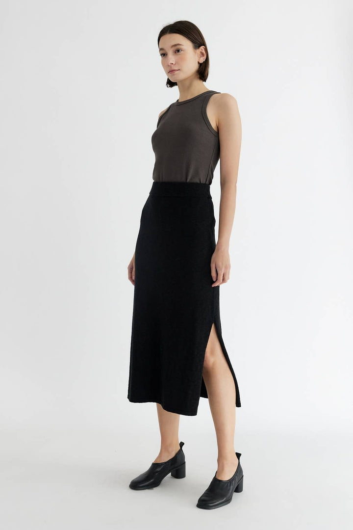 The Rosey Skirt | Midi Skirt with Side Slit: BLACK / MEDIUM