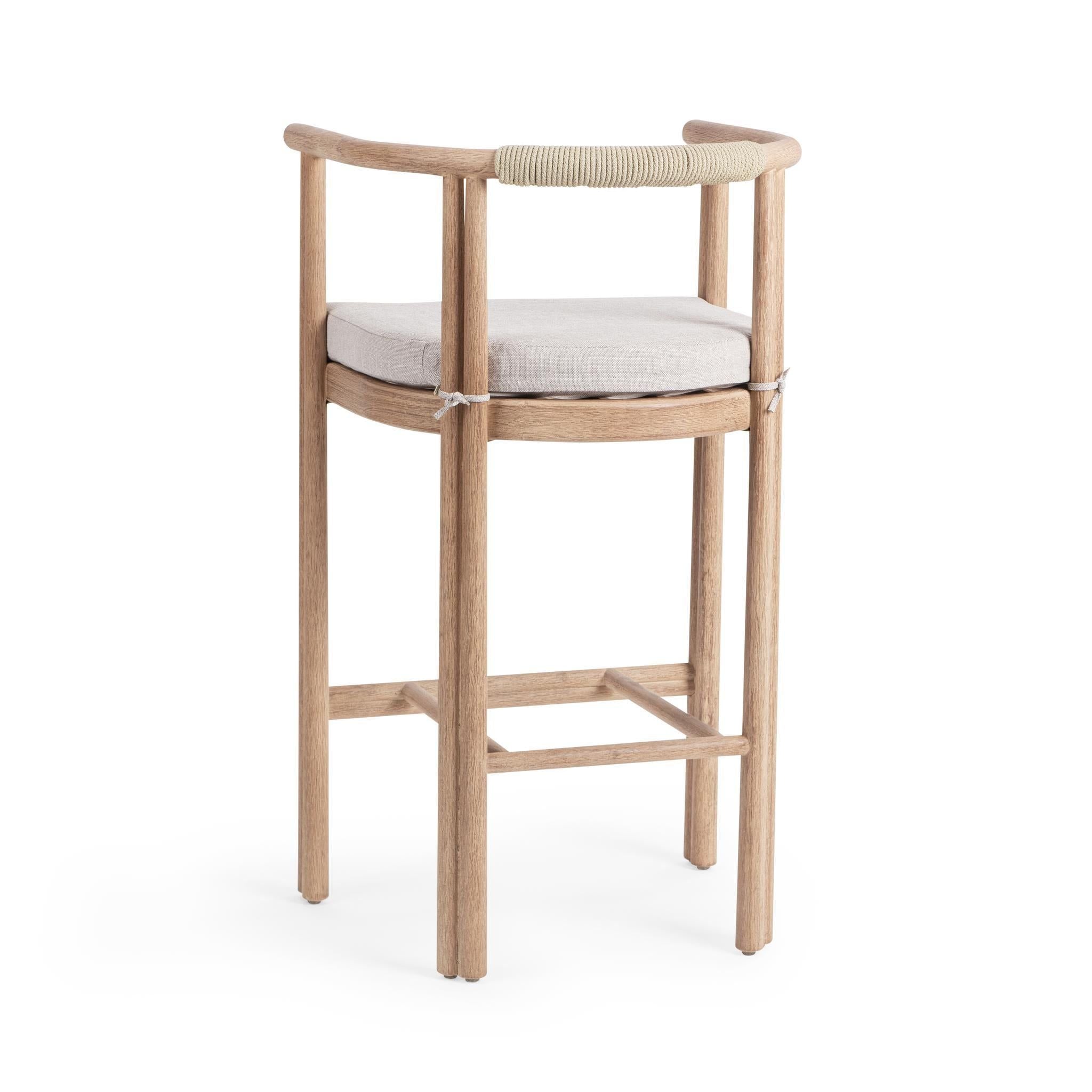 Oliver - Outdoor Stool