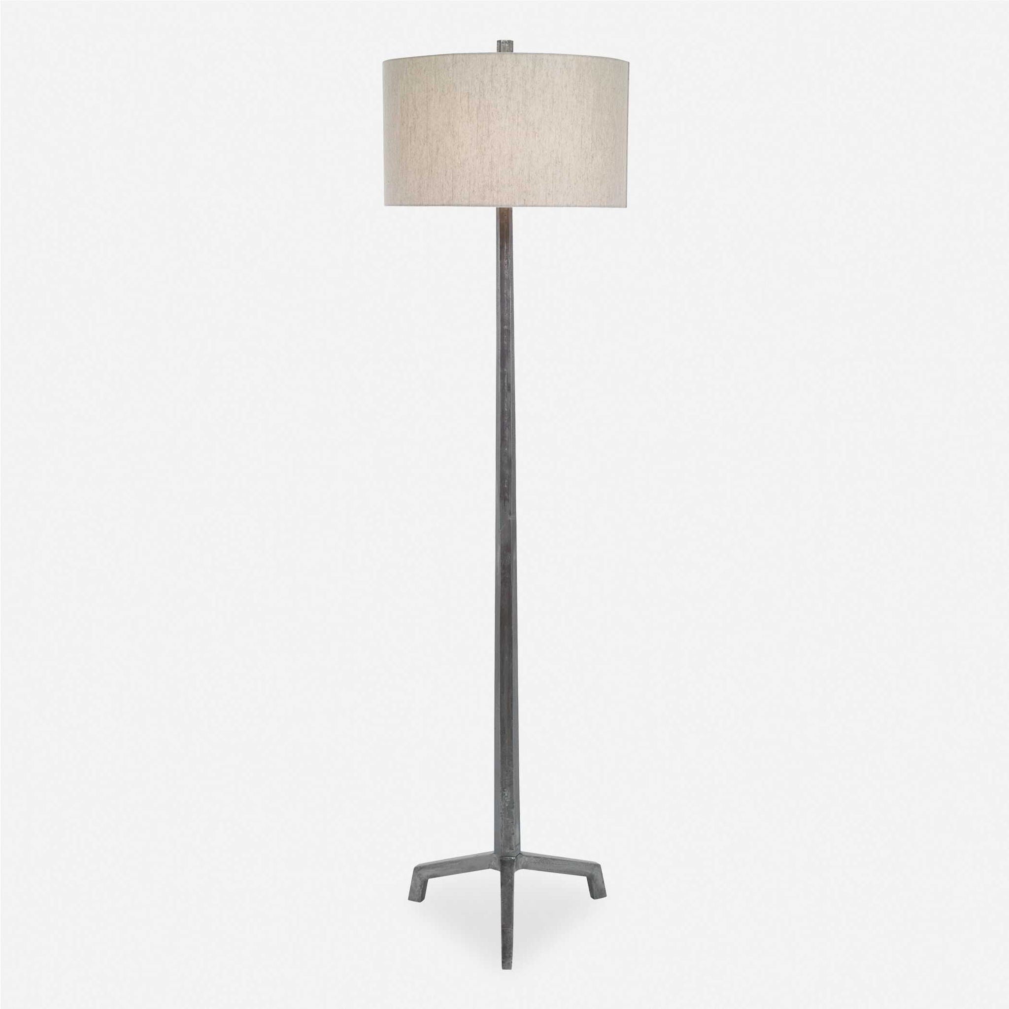 Ivor - Cast Iron Lamp