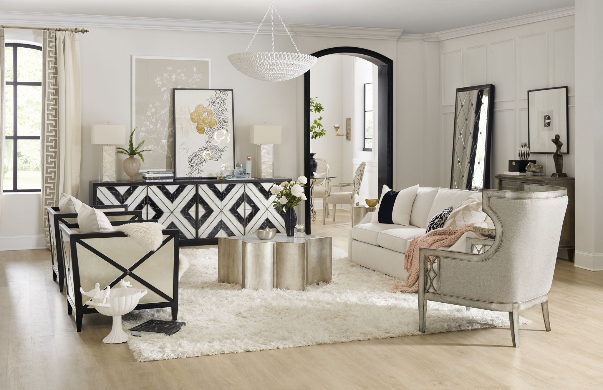 Sanctuary 2 - C Est La Vie Table