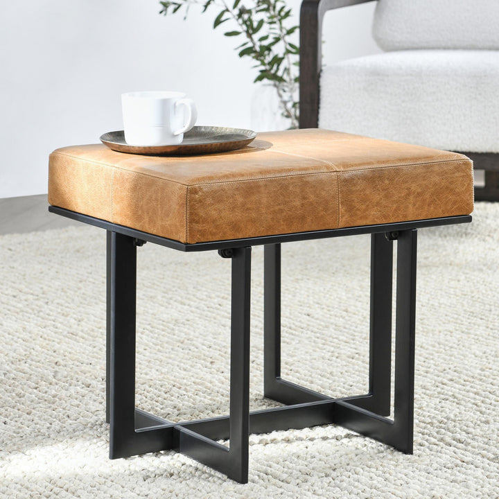 Calvin - Stool