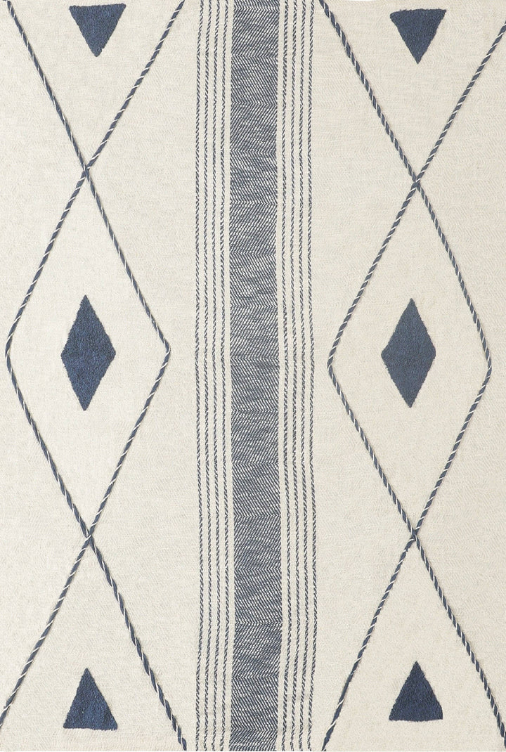 Coastal Edge Geometric Diamond Throw Blanket with Fringe: Blue/White