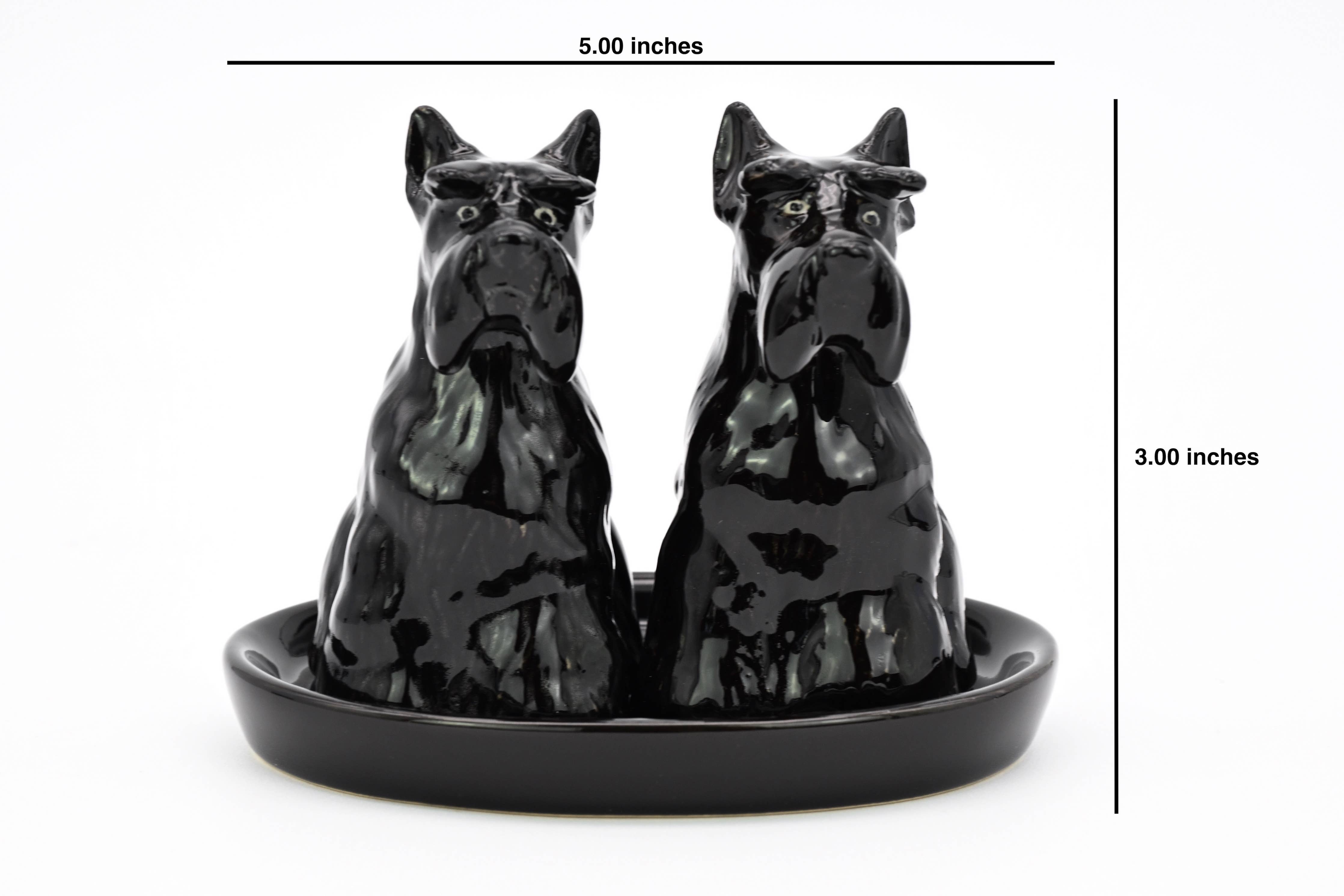 SP908 SALT AND PEPPER SHAKER Black Scottish terrier