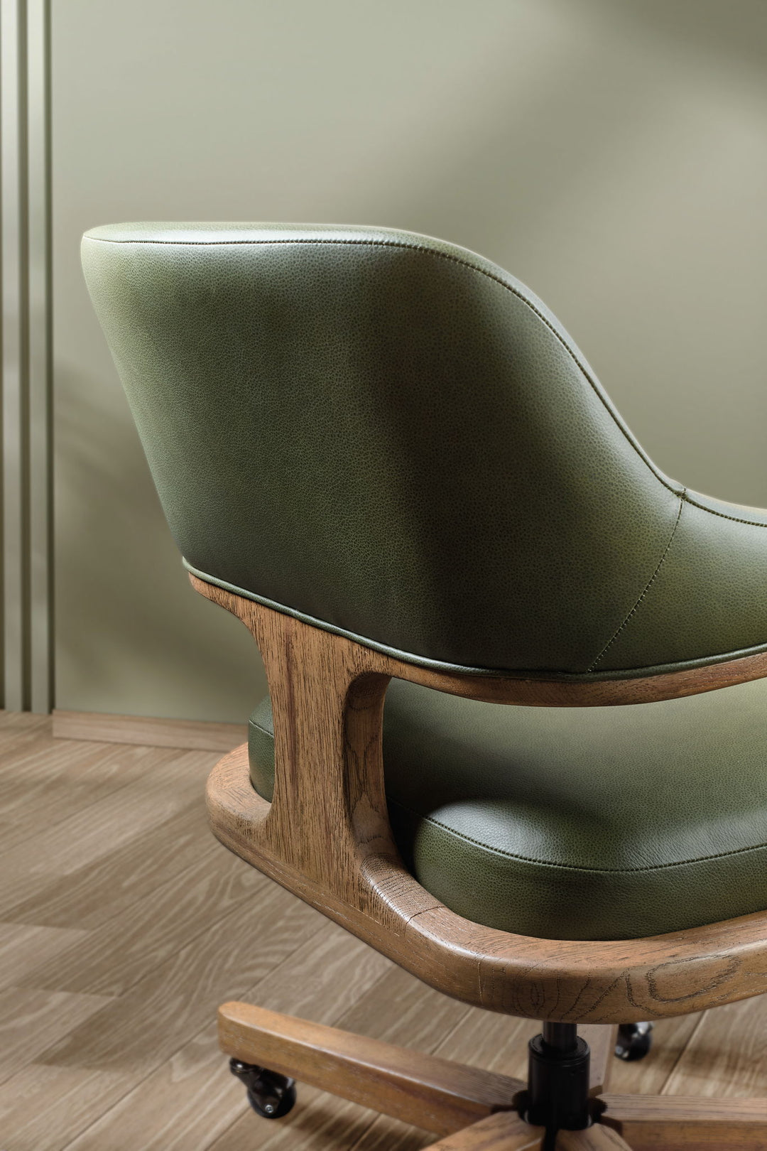 Briar - Executive Swivel Tilt Chair - Dark Green