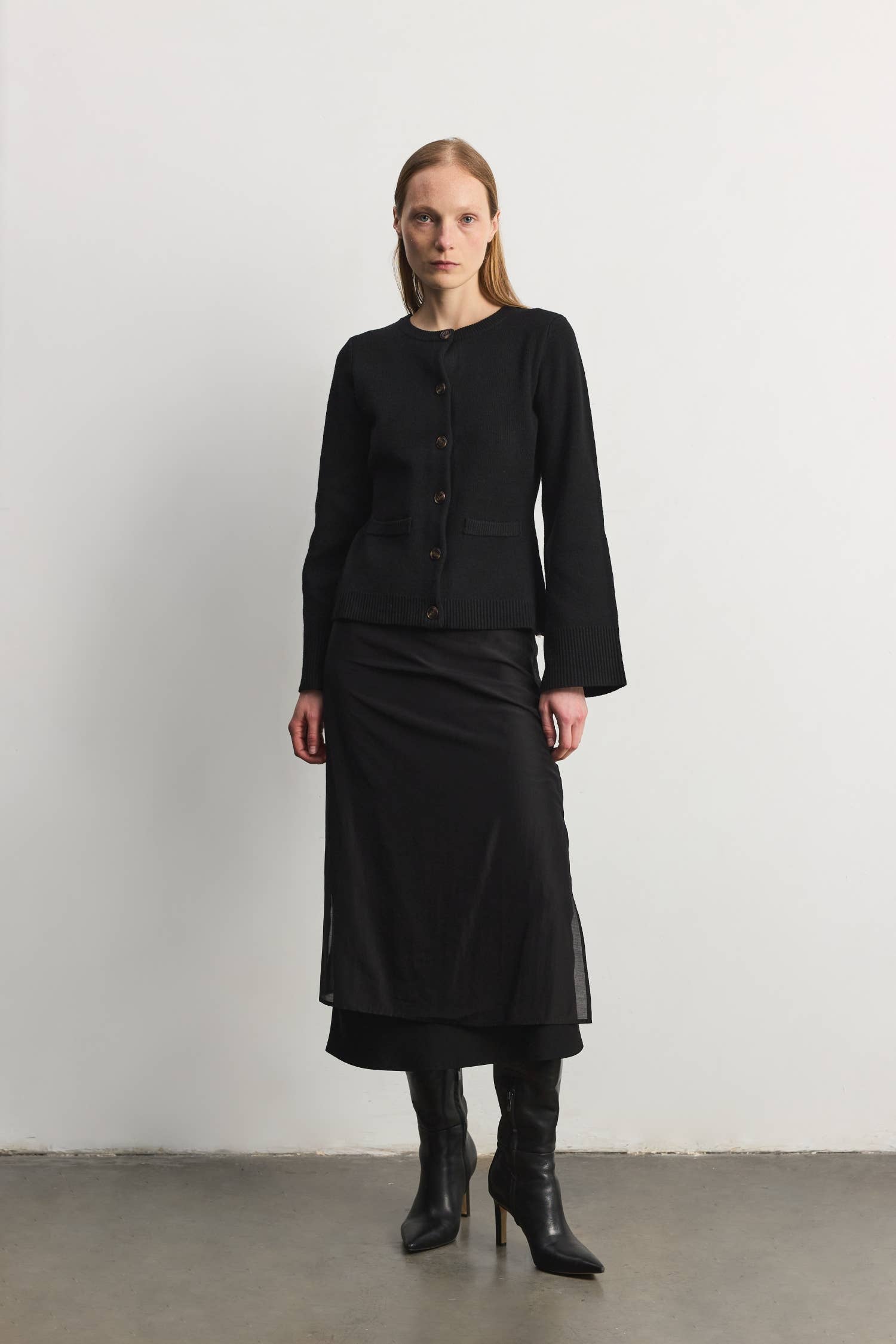 The Tyler Cardigan | Bell Sleeve Buttoned Cardigan: CHESTNUT BROWN / SMALL