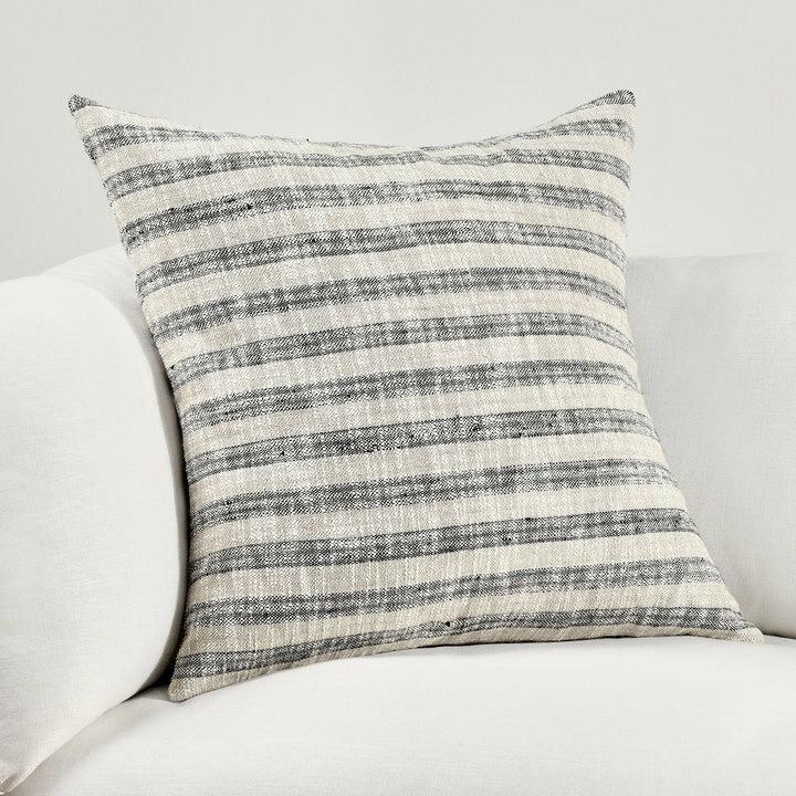 Villa Classics - TL Linna Pillow