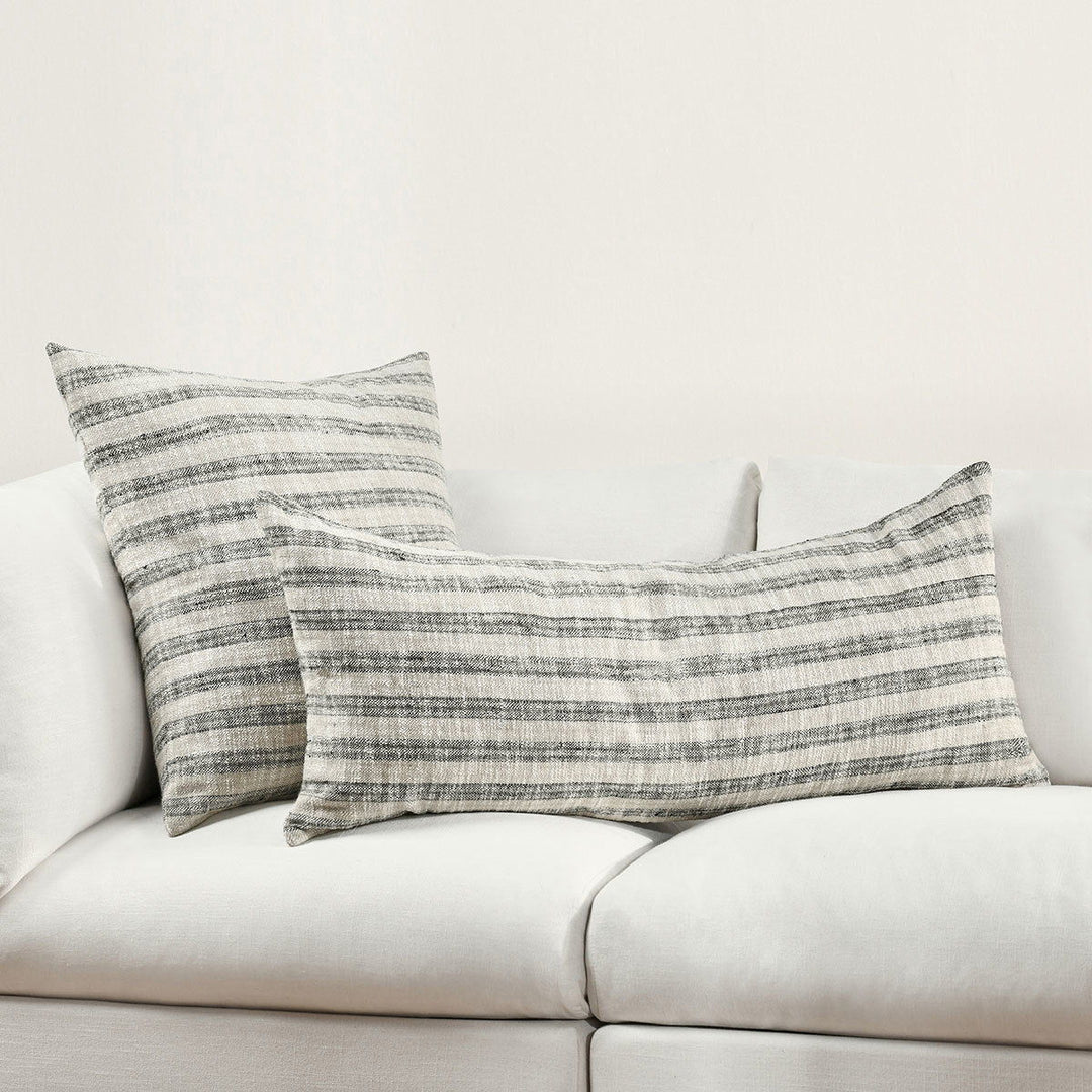 VC Linna - Pillow