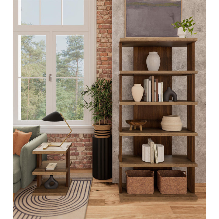 Truett - Chairside Table - Light Brown