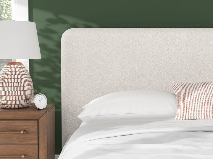 Brintstreet - Beige - King Upholstered Bed
