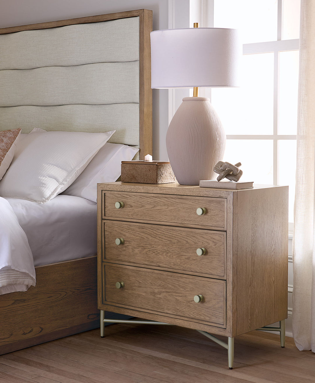 Sonnet - Nightstand
