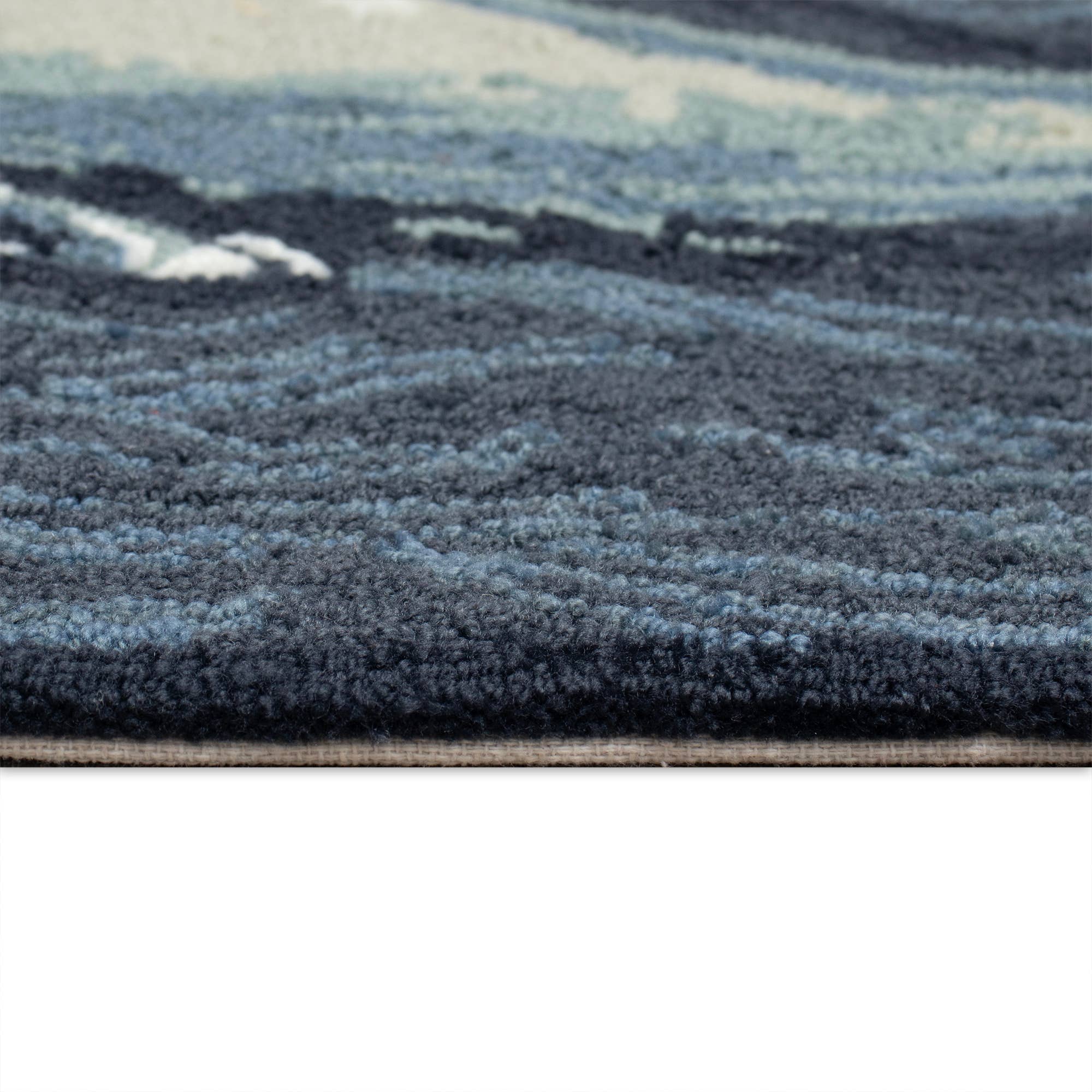 Frontporch Whale Indoor/Outdoor Mat Ocean: Ocean / Polyester; Acrylic / 2' x 3'
